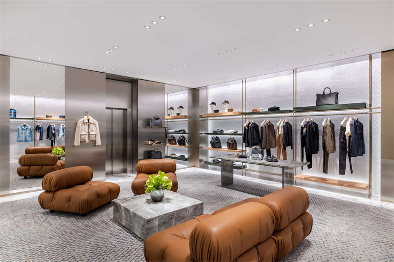 Fendi QD HISENSE 18.jpg