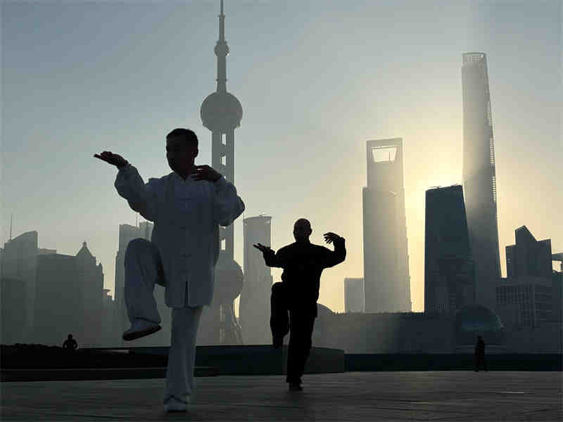 Apple_Shot-on-iPhone_Shot-on-iPhone-15-Plus-with-the-Main-camera-by-Wenchao-Li-Shanghai.jpg