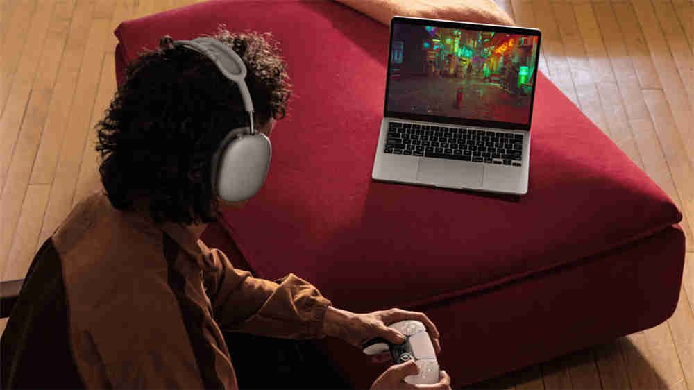Apple-MacBook-Air-lifestyle-gaming-240304_big.jpg.large.jpg